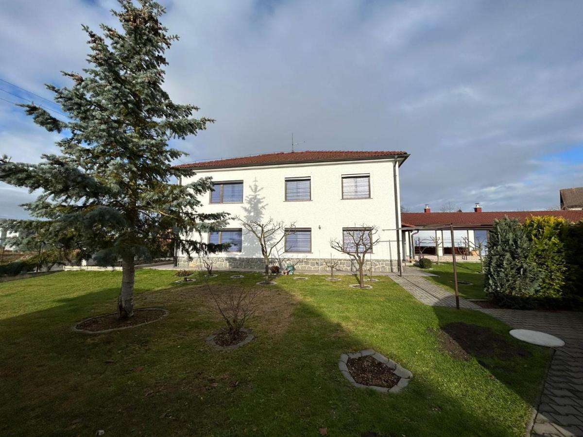 Apartman Pohoda Vsemyslice Екстериор снимка